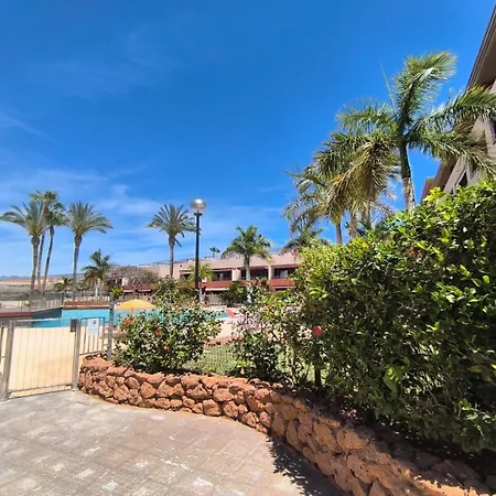 Playa Paraiso Адехе